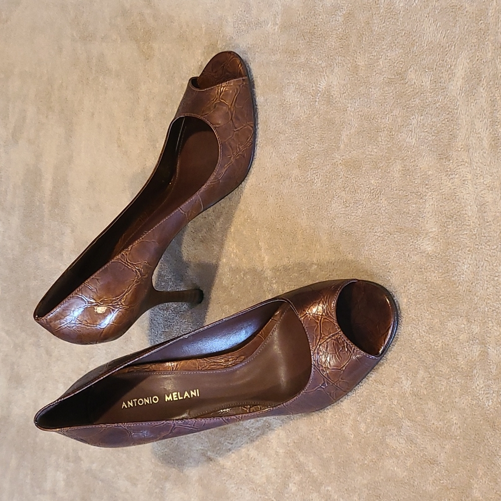 Brown heels